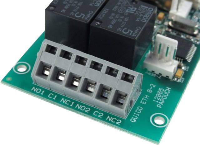 quido-eth-0-2-2-outputs-and-thermometer (2).jpg
