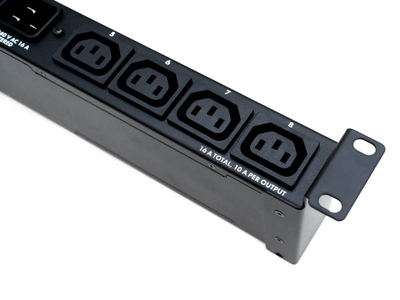 NETIO-PowerPDU-8QS-electrical-output-IEC320-C13-detail-switched-IP-PDU-230V.jpg