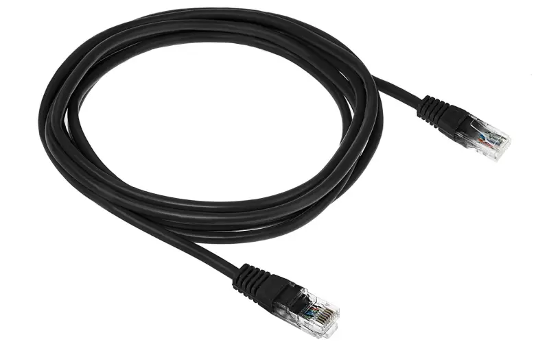 6885_patchcord_utp_kat_5e_3m_czarmy_calosc.jpg