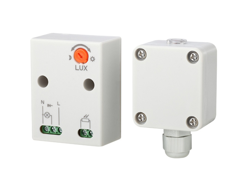 czujnik-zmierzchowy-z-zewnetrzna-sonda-2300w-mce35-2fe161b3cd3946c785856d108d6c13f9-fa4352d4.png