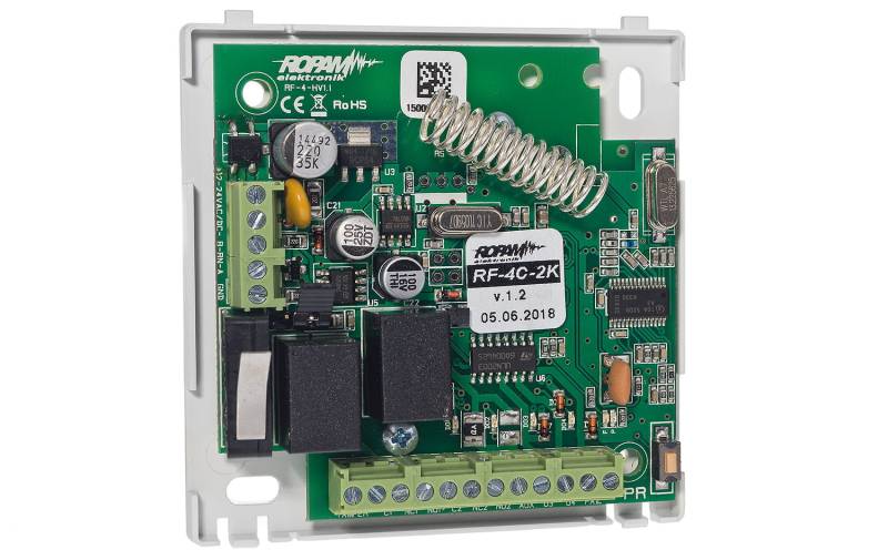 4770_odbiornik_radiowy_sterownik_rf_4c_2k_srodek_w3_jpg.jpg