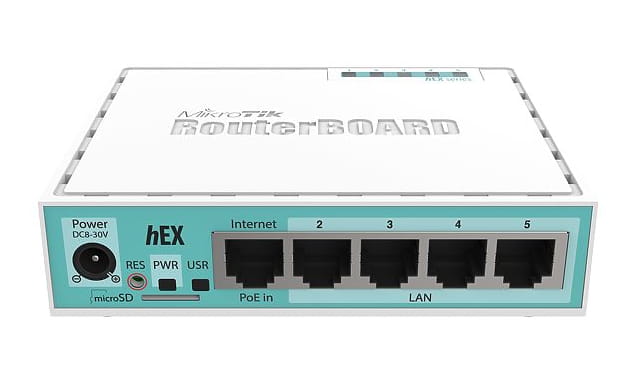 11420_router_rb750gr3_glowne_w2.jpg