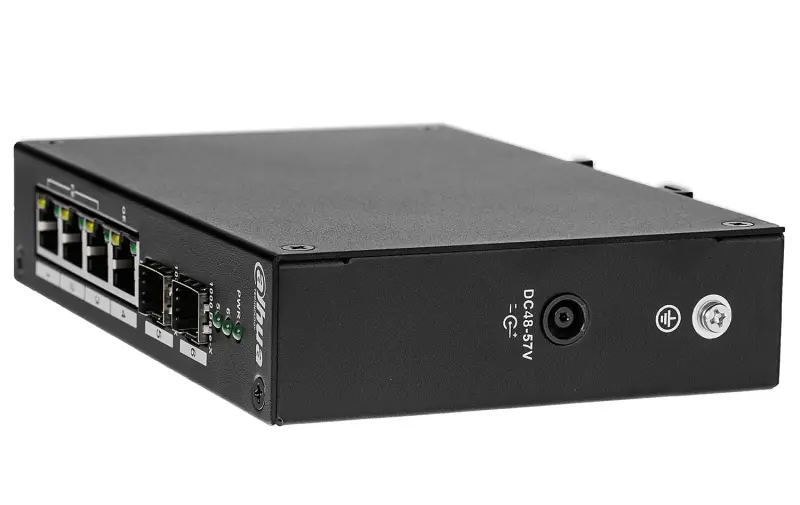 12224_switch_poe_4_port_1_rj45_1_sfp_dh_pfs3106_4et_60_v2_bok.jpg