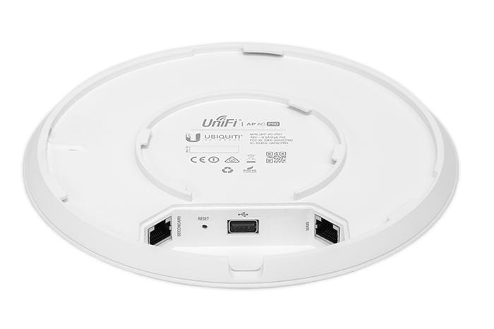 11788_uap_ac_pro_tyl.jpg