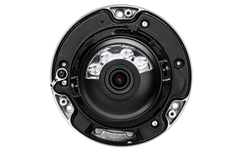 13965_kamera_ip_dome_ds_2cd2183g2_lis2u_8mp_2_8mm_biala_hikvision_front.jpg