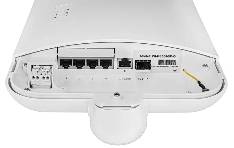 14090_switch_poe_wifi_ps306gf_o_srodek.jpg