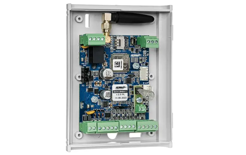 7758_modul_gsm_at_gsm_mini90_basicgsm_box_2_srodek.jpg