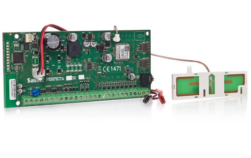 7670_perfecta_32_set_a_centrala_alarmowa_zestaw_plyta_z_antenka.jpg