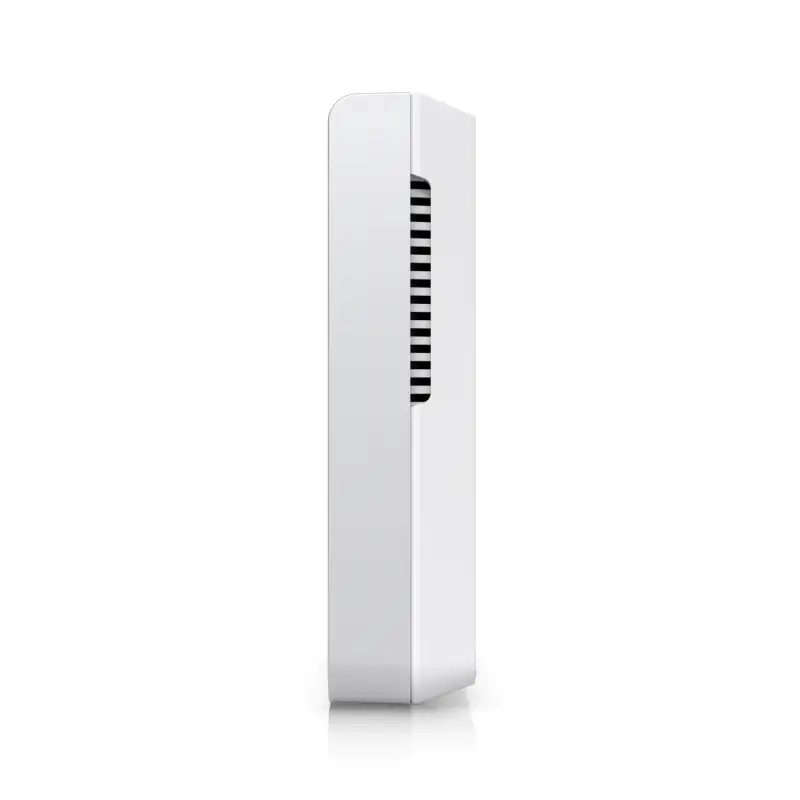 14890_u7_pro_wall_3.png