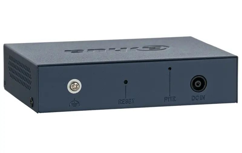 15180_switch_poe_cs4006_4et2gt_60_4xpoe_60w_tyl.jpg