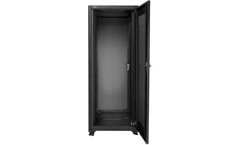 15220_szafa_rack_32u_19_600x600_stojaca_sq6632dpiib_3op_front.jpg