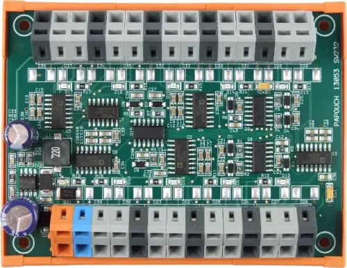 SW232 - rozdzielacz linii RS232 na 8 portów