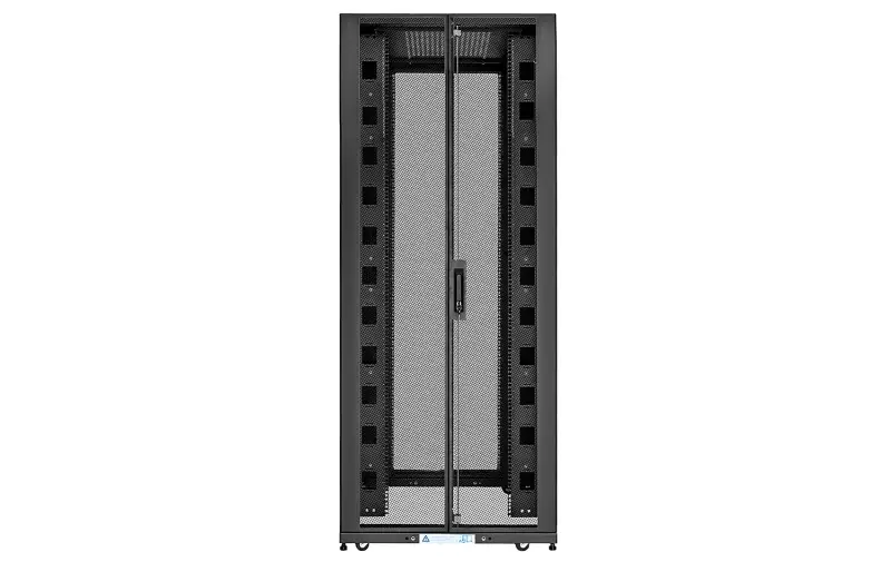 15777_ss81242_szafa_serwerowa_rack_19_800x1200x42u_tyl_zamkniety.jpg