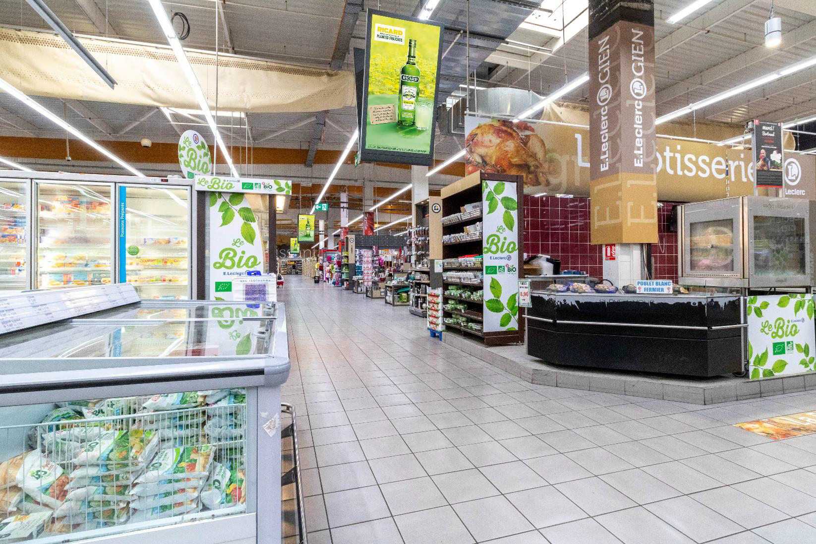 [CASE STUDY] Zdalny monitoring i restart ekranów w sklepach